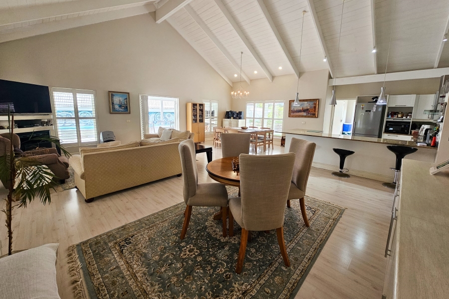 4 Bedroom Property for Sale in Goose Valley Western Cape